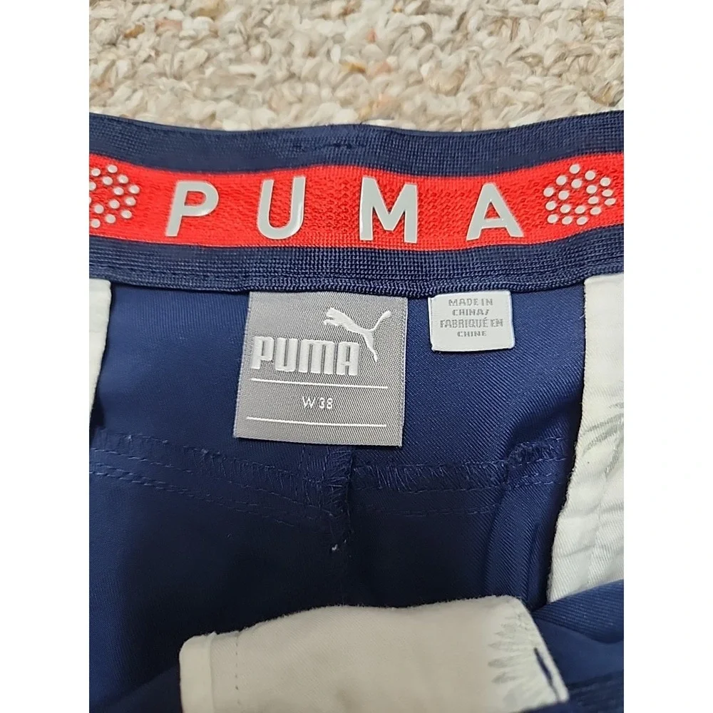Puma Shorts Mens‎ Size 38x11 Blue Golf Casual Flat Front Chino